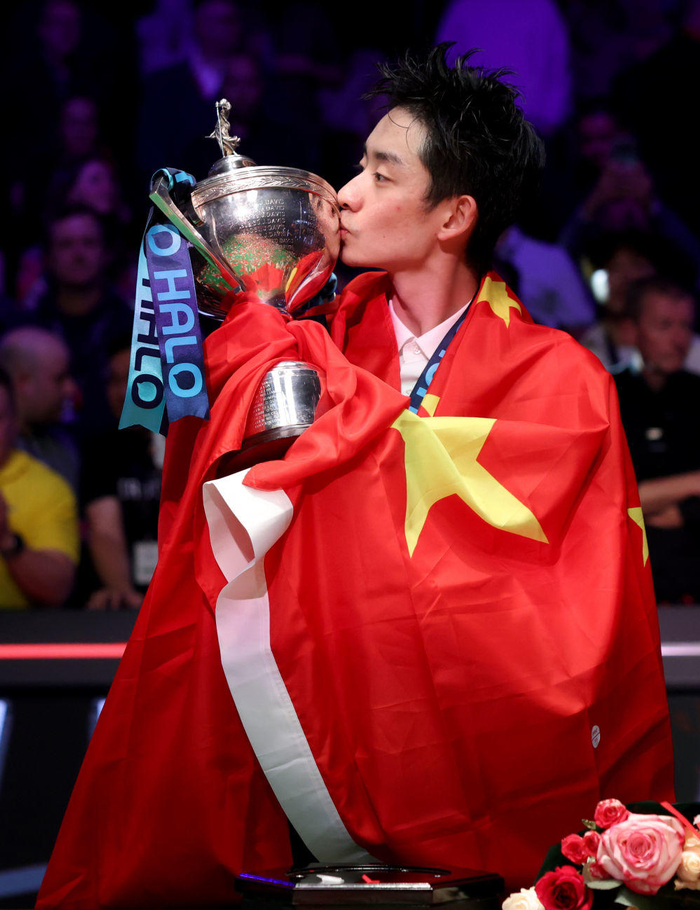 开云在线直播-西方不亮东方亮！吴宜泽克鲁斯堡封王，中国力量重塑斯诺克格局|世锦赛|丁俊晖|赵心童|台球|斯蒂芬·亨得利_新浪新闻